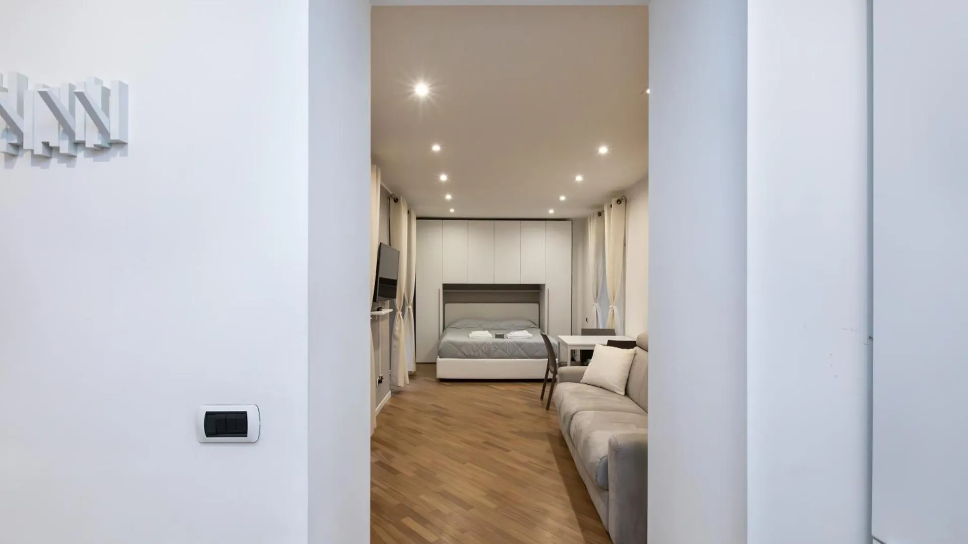 Magnoliaapartments - 5 Nirone Center Milán Itálie